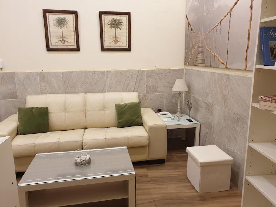 Apartament Imperial Center Seville New Management Since April ภายนอก รูปภาพ